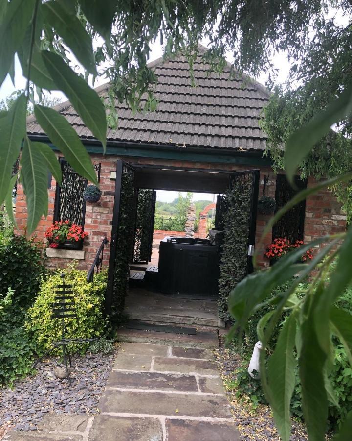 Lincoln Holiday Retreat View With Private Hot Tub Экстерьер фото