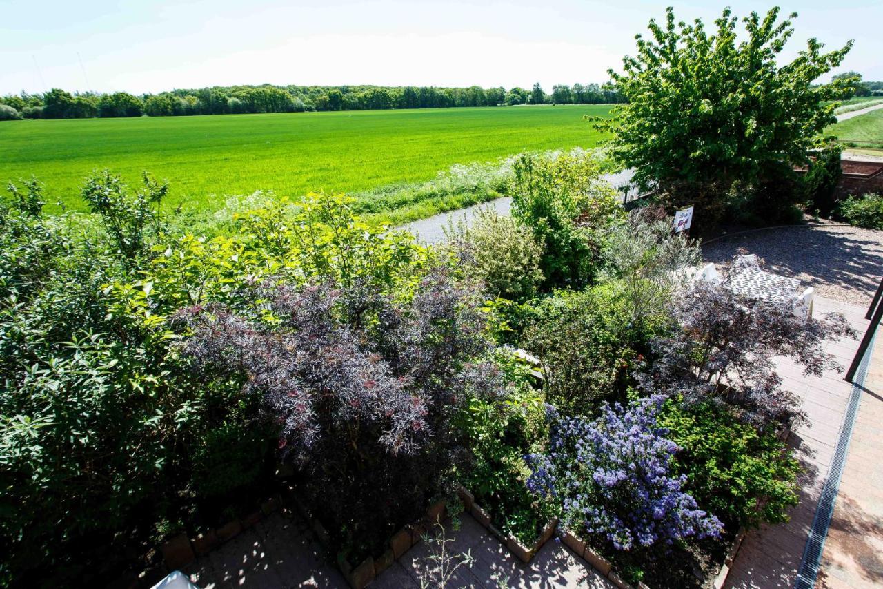Lincoln Holiday Retreat View With Private Hot Tub Экстерьер фото